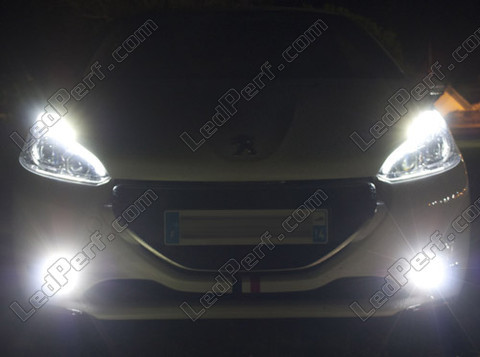 Mlhovky LED Peugeot 208