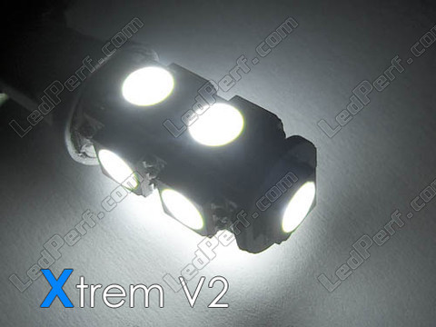 LED žárovka T10 W5W Xtrem V2 bílá efekt xenon