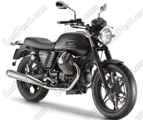 Motocykl Moto-Guzzi V7 750 (2007 - 2022)