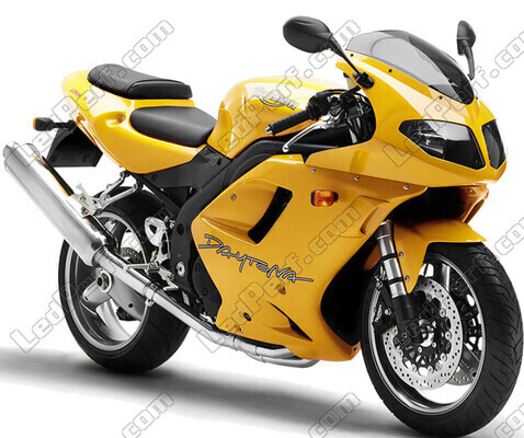 Motocykl Triumph Daytona 955 (2004 - 2006) (2004 - 2006)