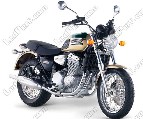 Motocykl Triumph Thunderbird 900 (2004 - 2014)